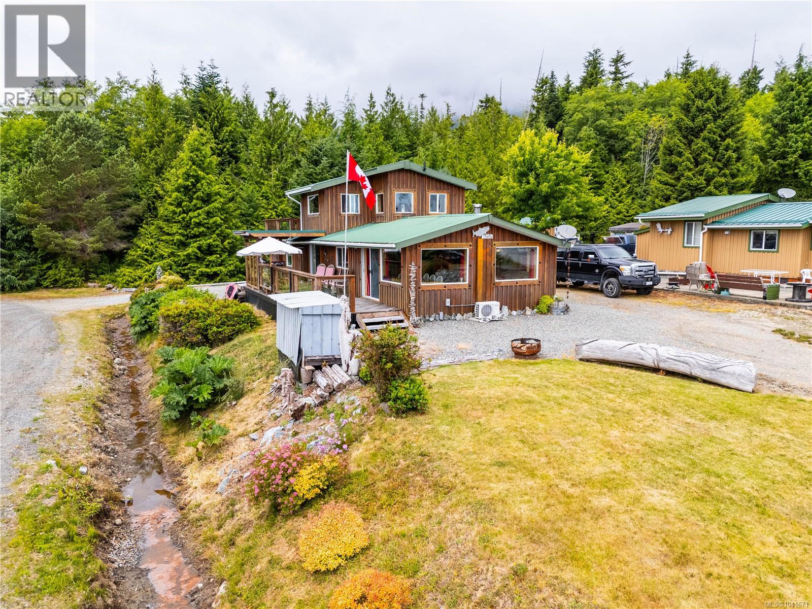 1033 Seventh Ave - 29
