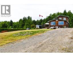 1033 Seventh Ave, Ucluelet, BC V0R3A0 Photo 30