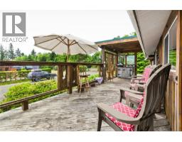1033 Seventh Ave, Ucluelet, BC V0R3A0 Photo 13