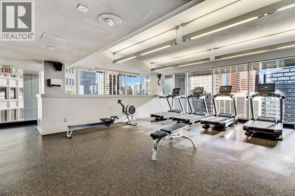 #1801 108 9 Avenue SW - 25