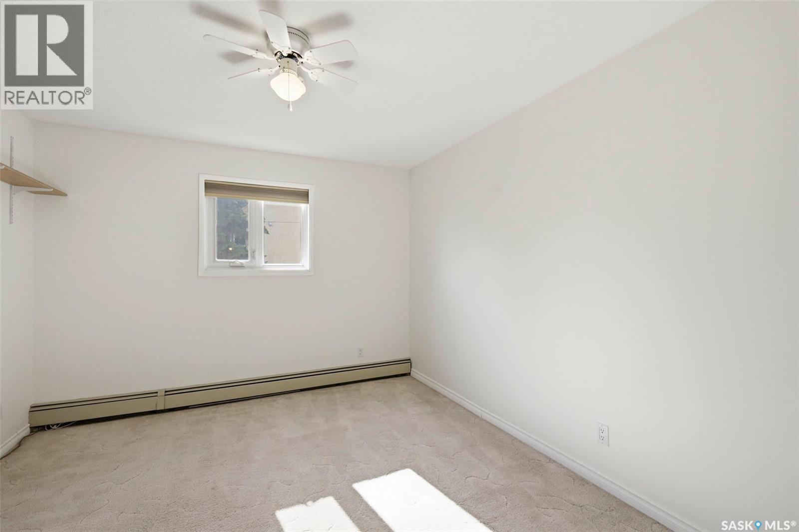 #104 3120 Louise STREET - 27