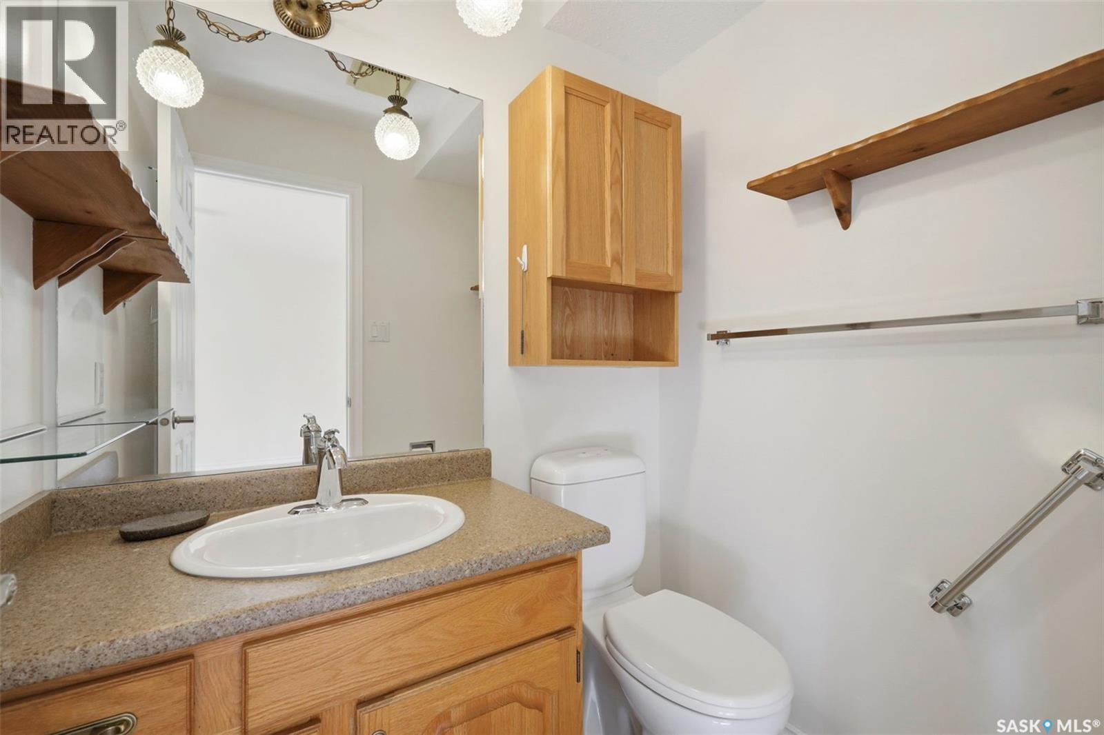 #104 3120 Louise STREET - 26