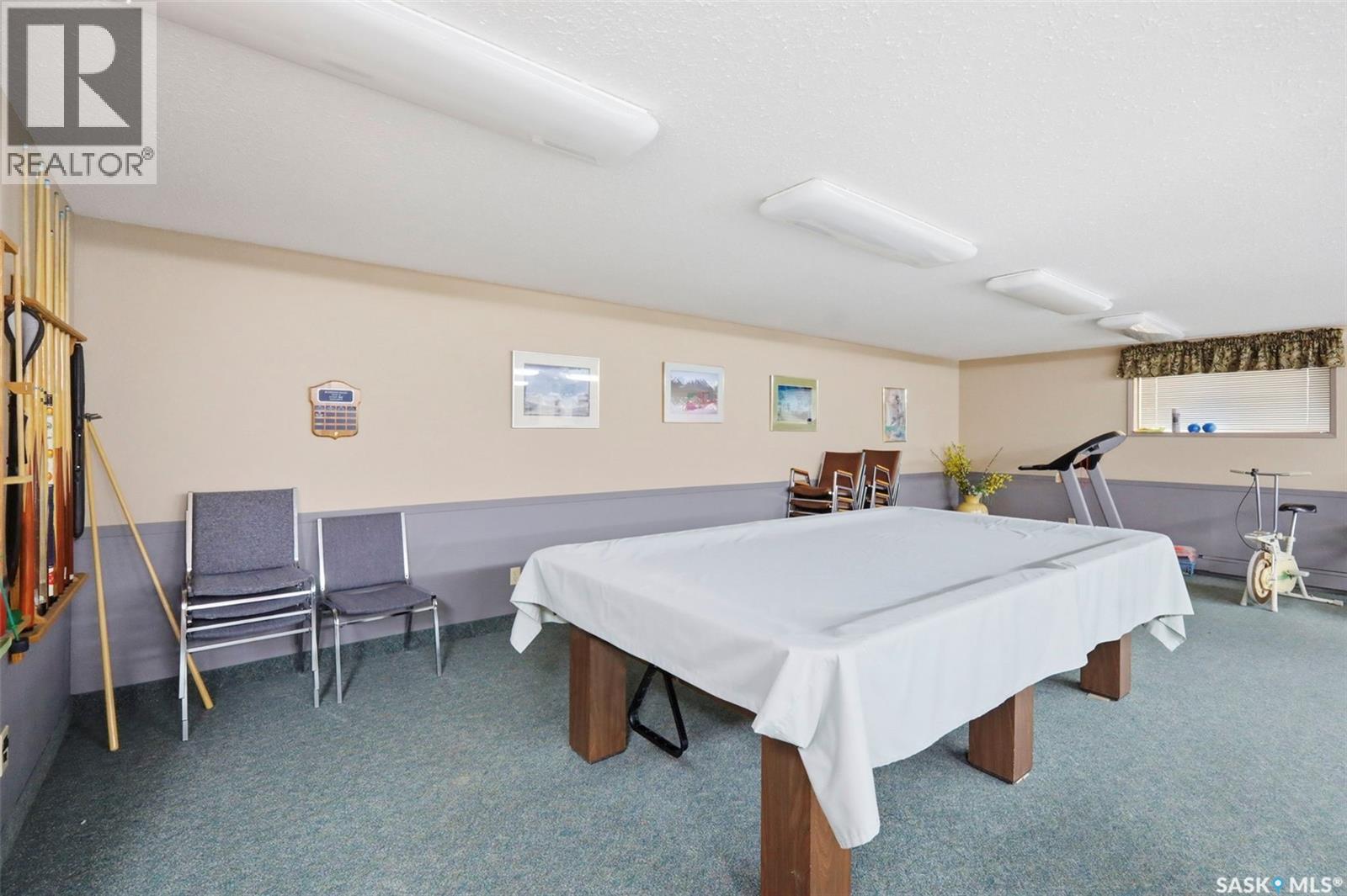 #104 3120 Louise STREET - 37