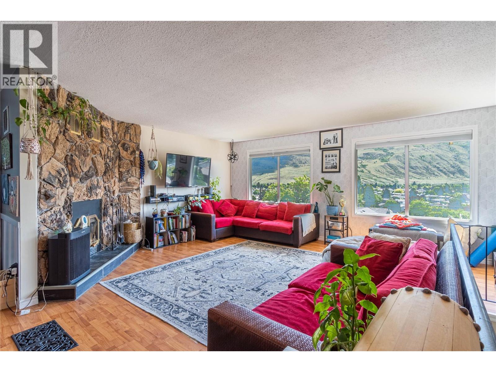 968 SICAMORE Drive - 2
