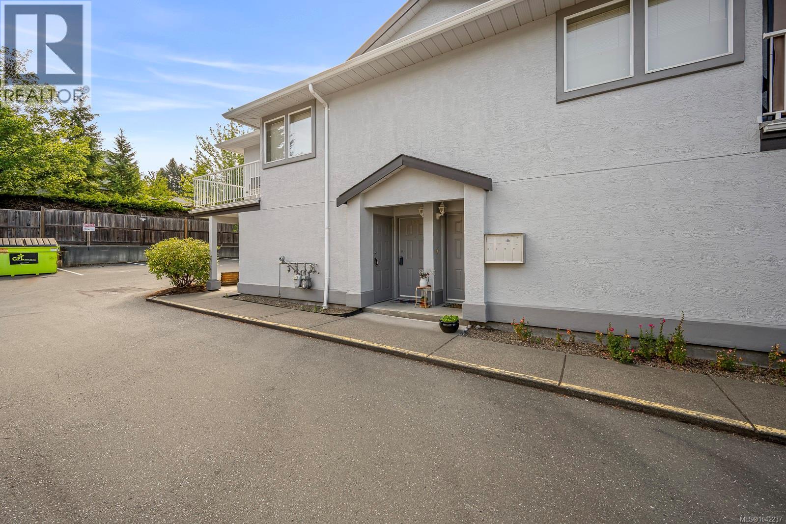 #103 4700 Alderwood Pl - 21