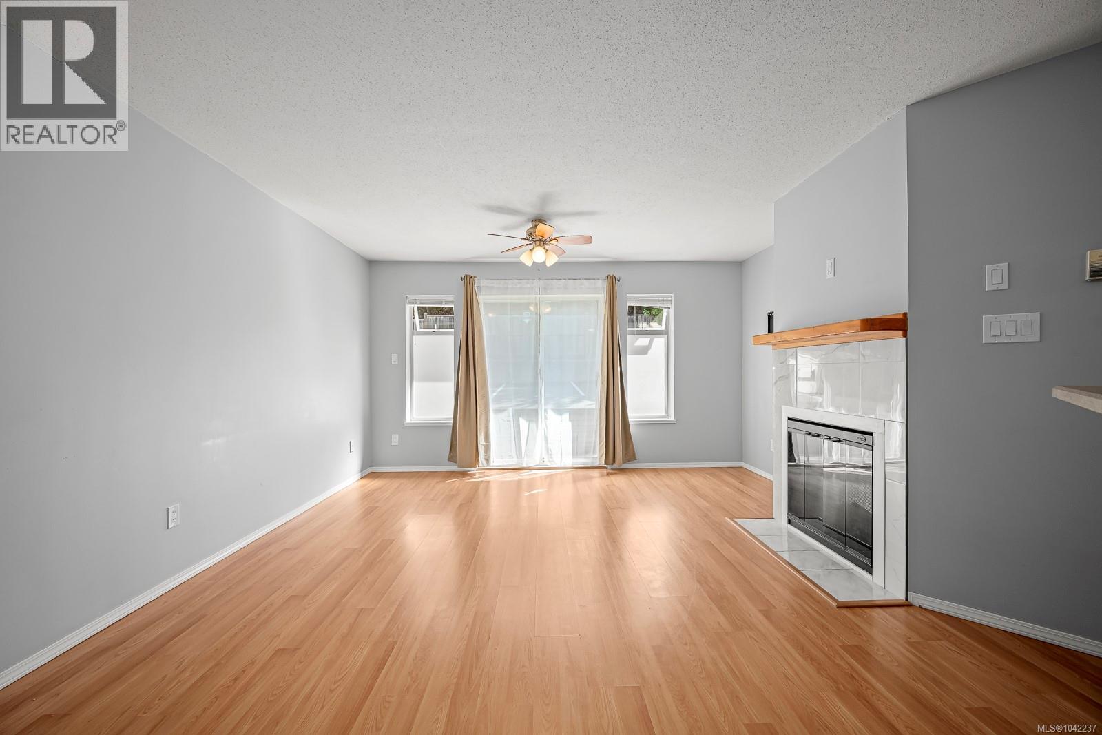 #103 4700 Alderwood Pl - 11