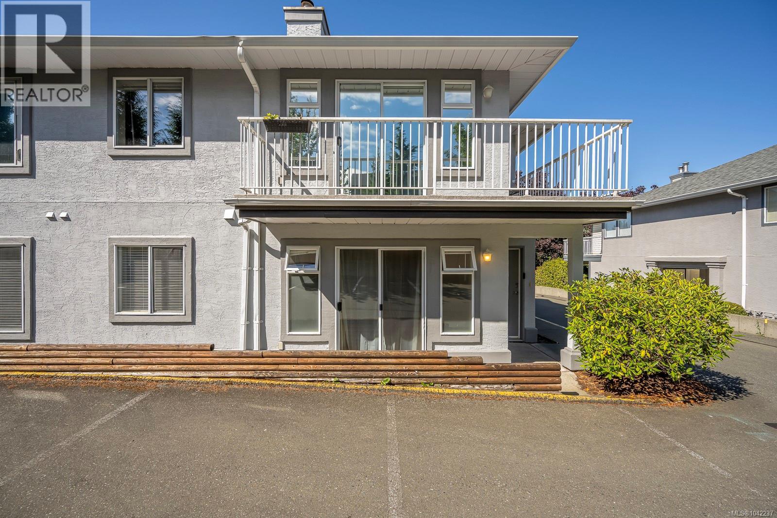 #103 4700 Alderwood Pl - 22
