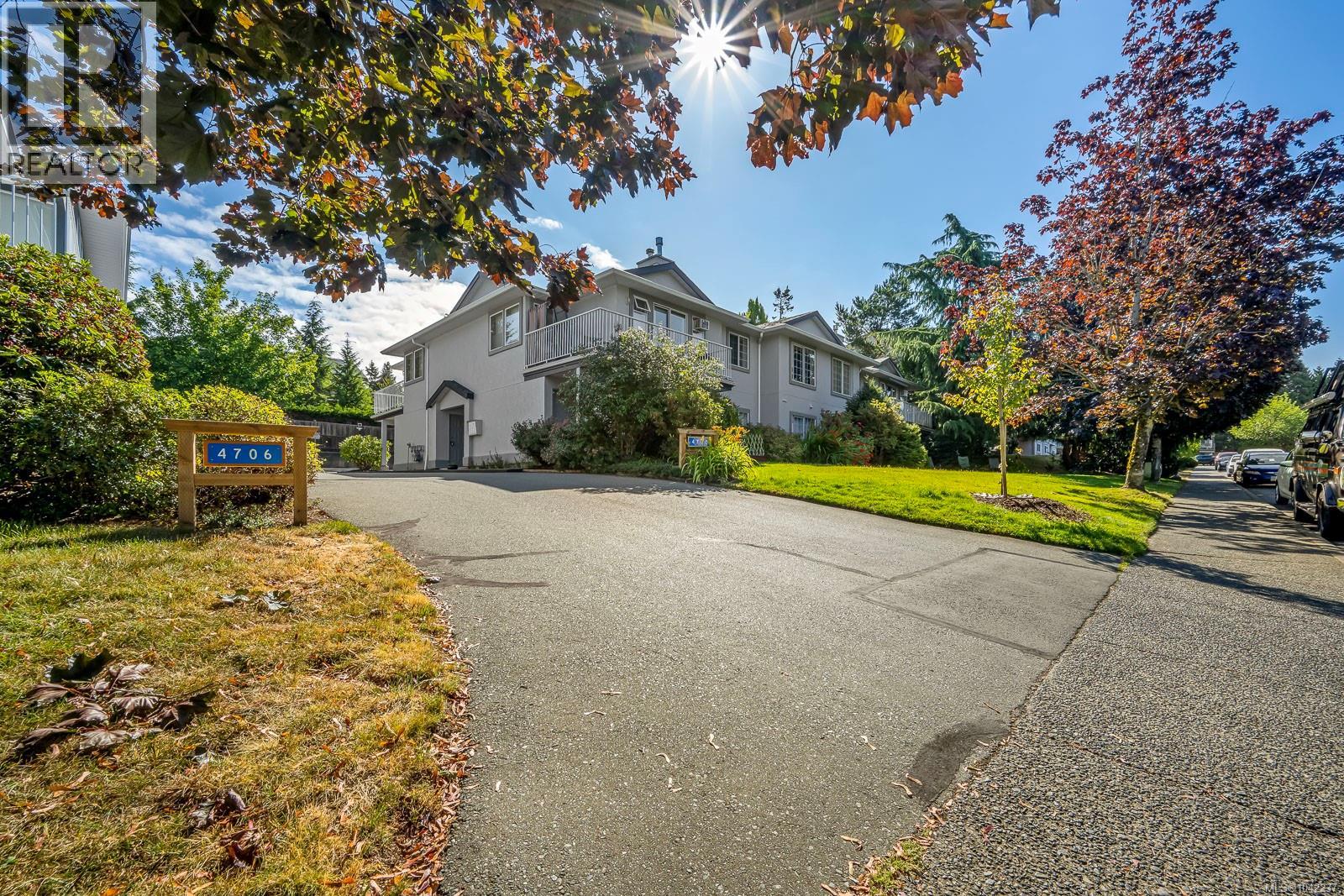 #103 4700 Alderwood Pl - 36