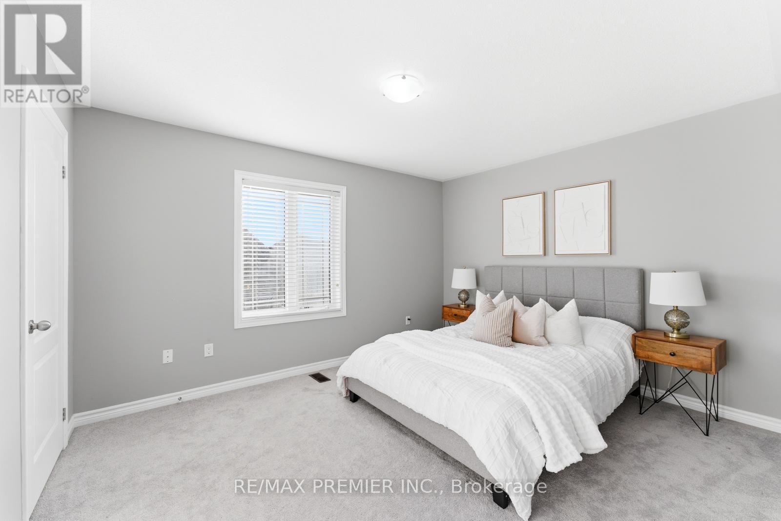122 MCKENZIE WAY - 30