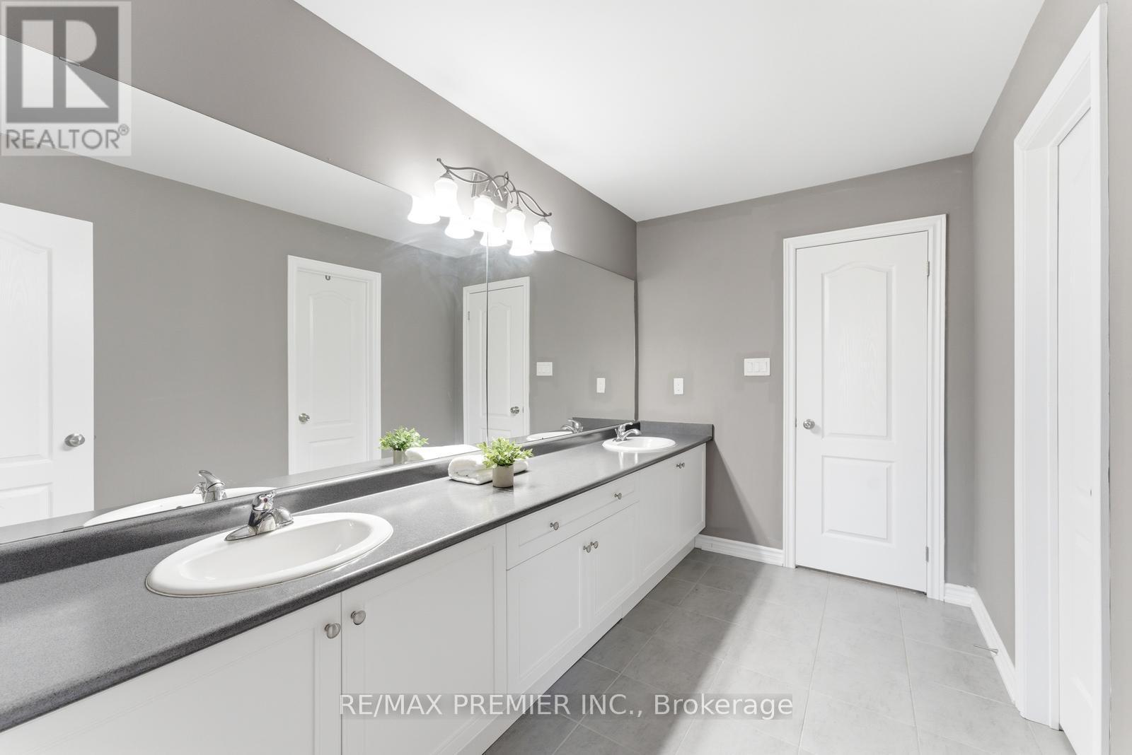 122 MCKENZIE WAY - 37