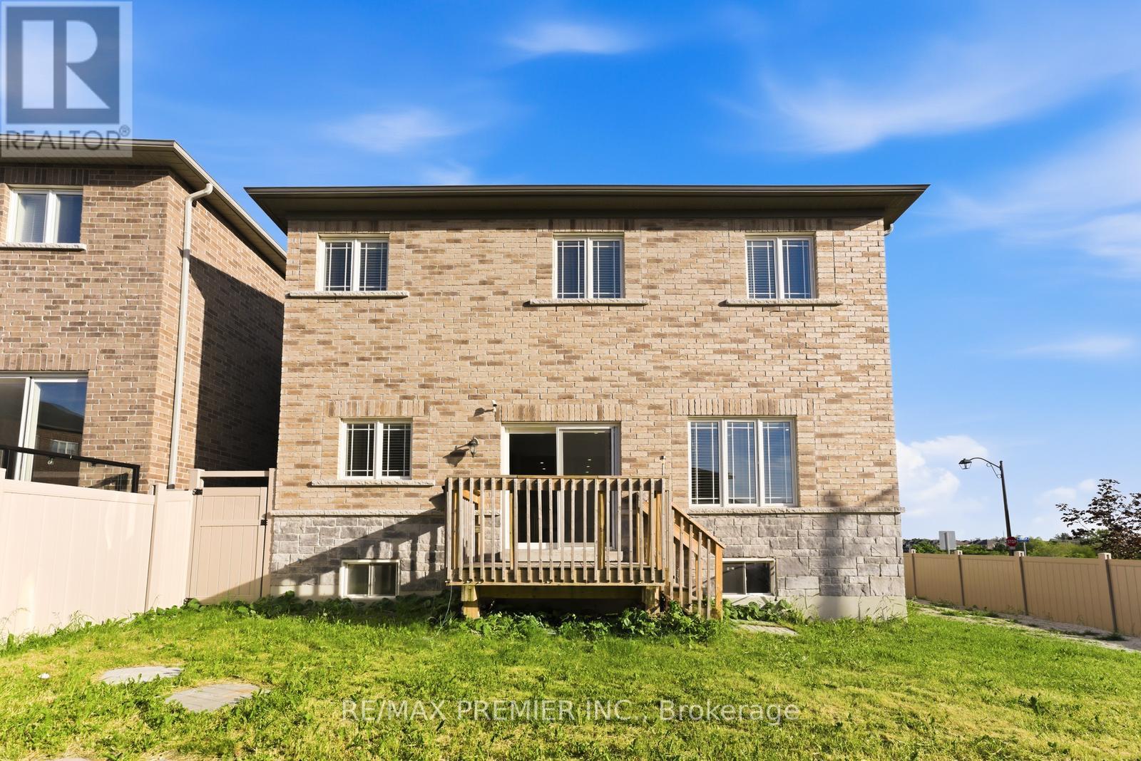 122 MCKENZIE WAY - 43