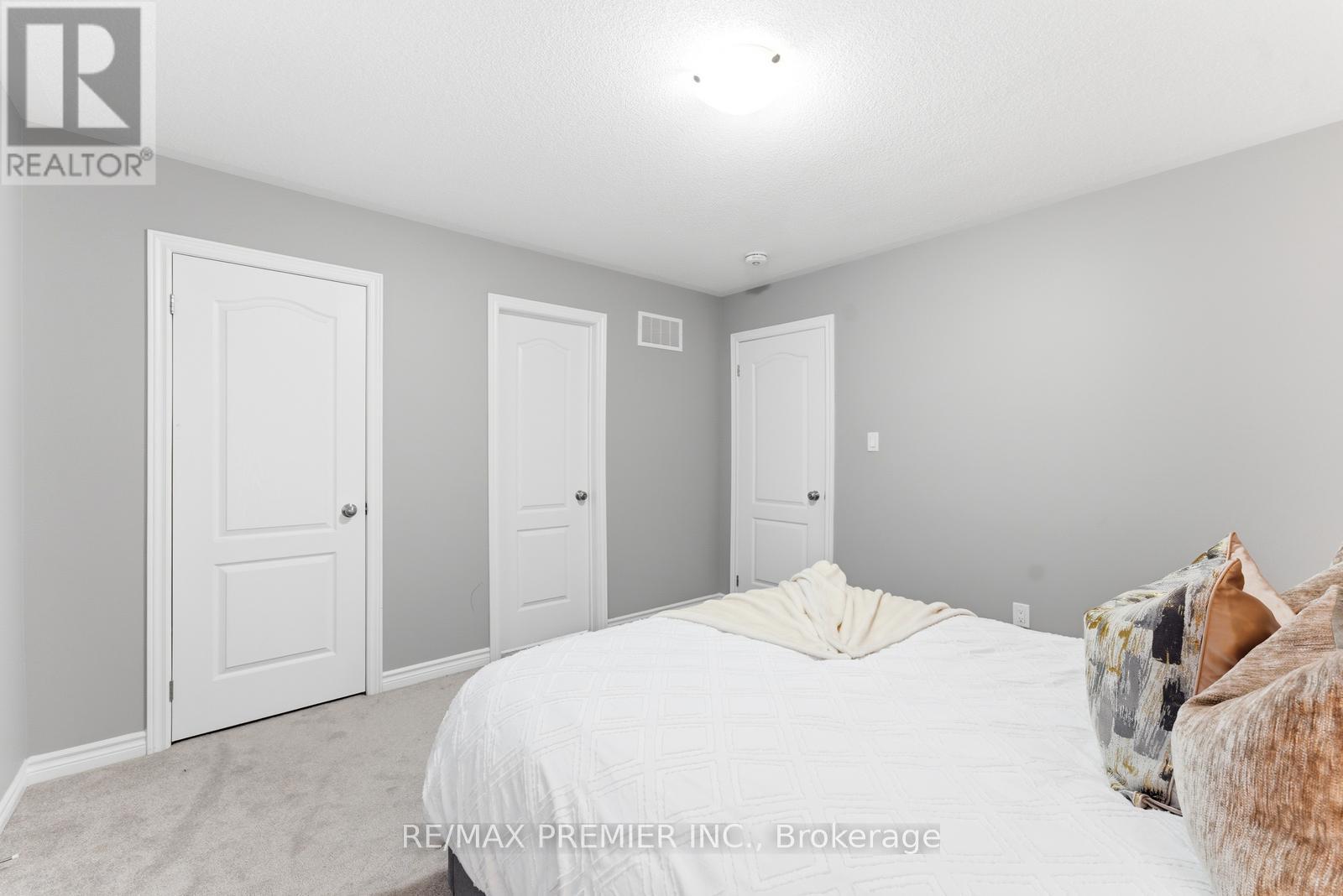 122 MCKENZIE WAY - 34