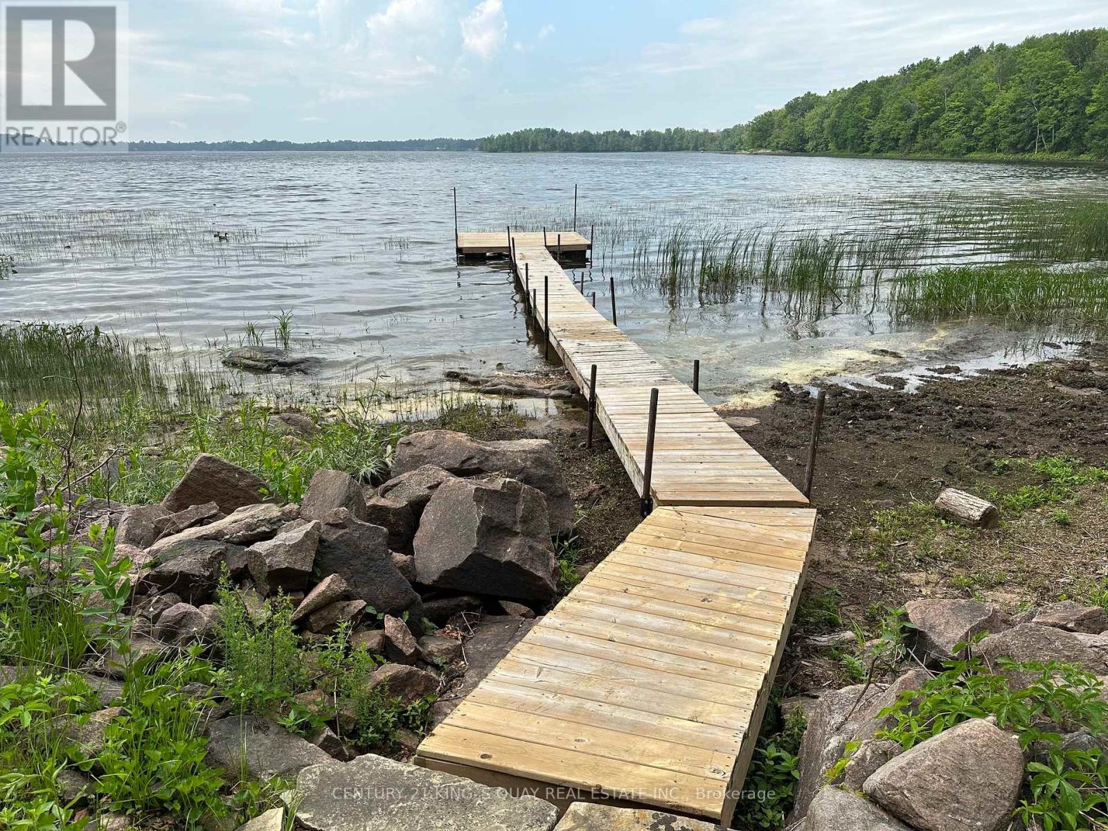 214 LAKEVIEW LANE - 22