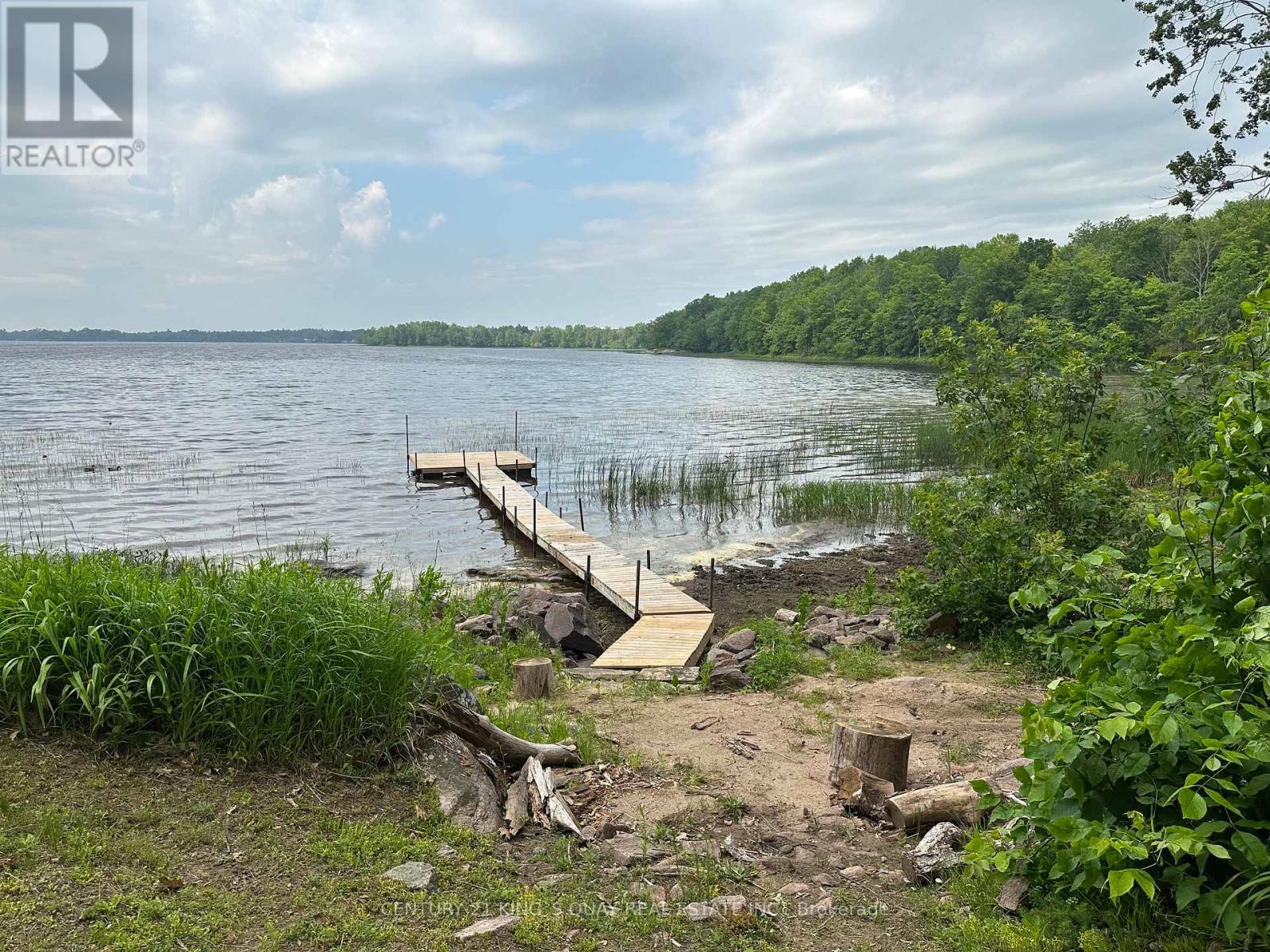 214 LAKEVIEW LANE - 21