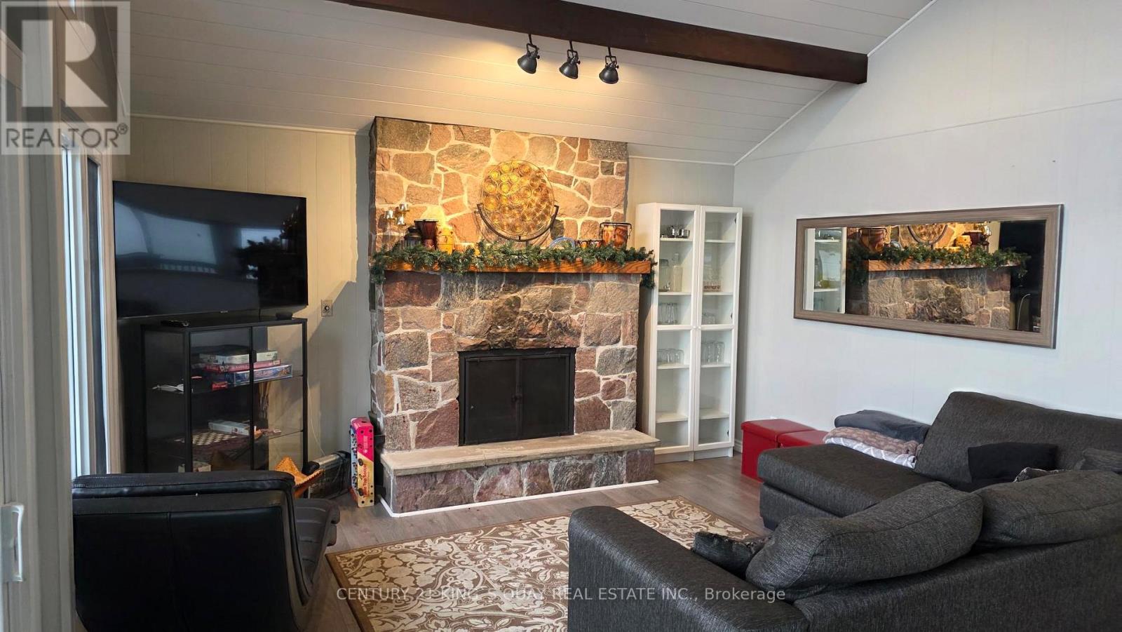214 LAKEVIEW LANE - 8