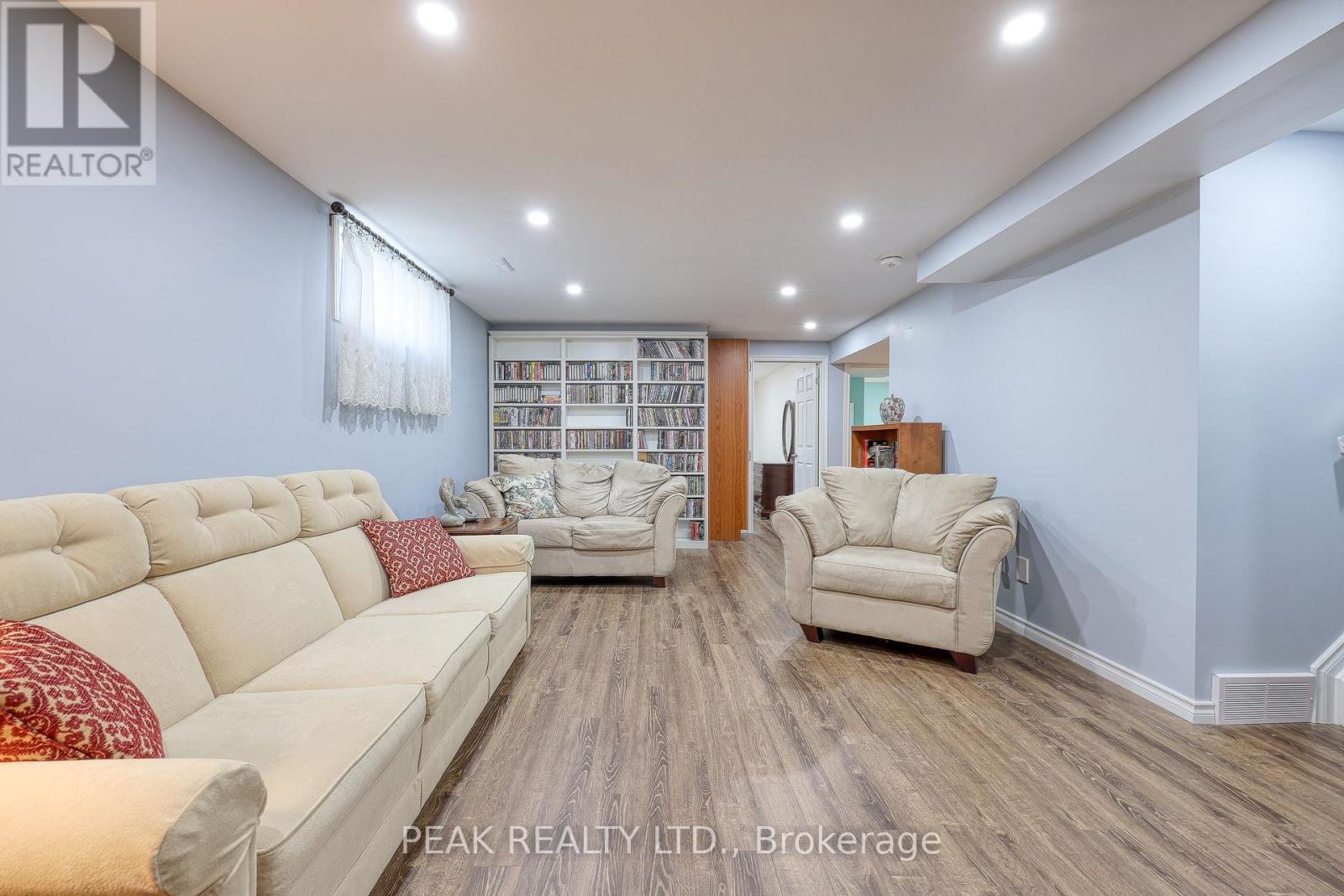 217 NORTH STREET E - 30