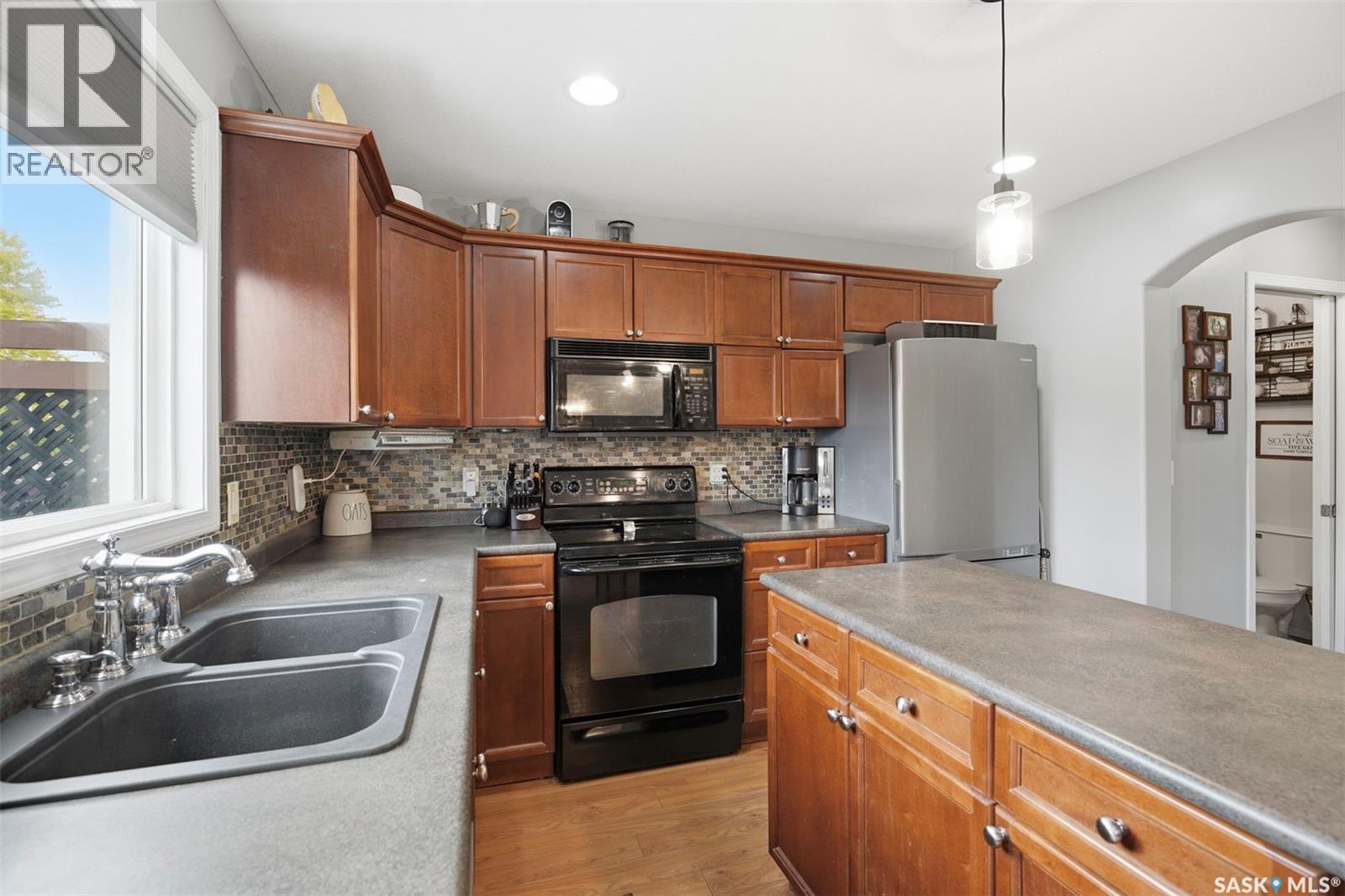 306 Denham COURT - 10