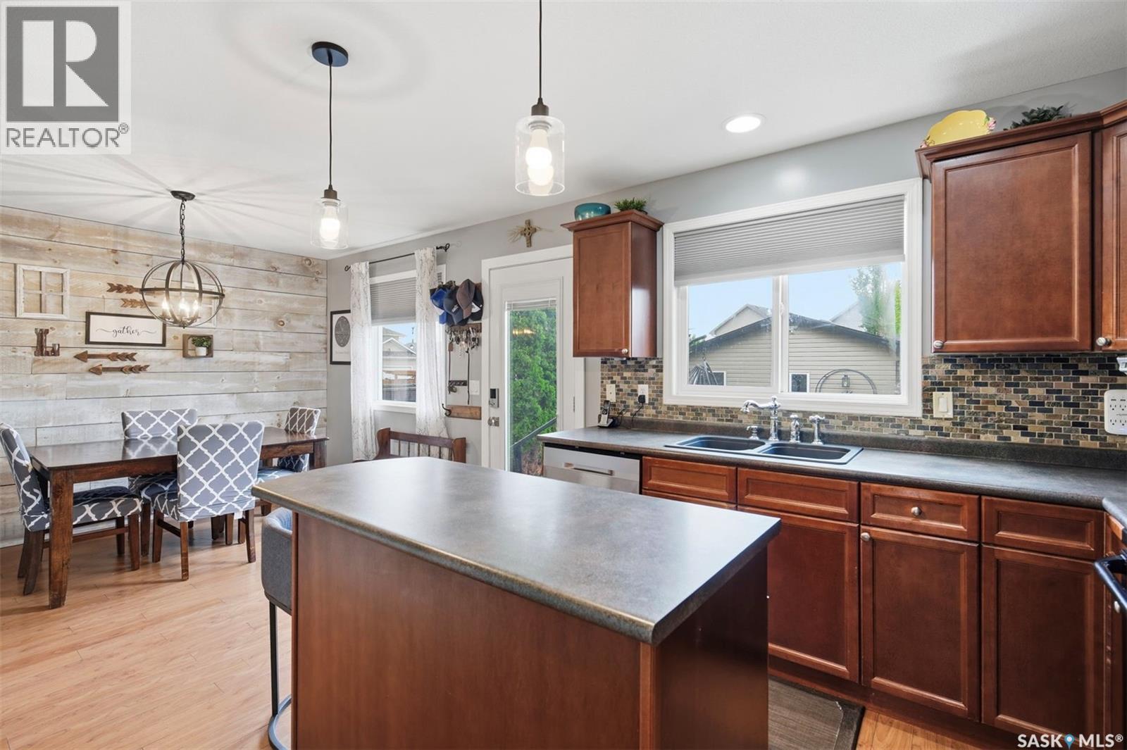 306 Denham COURT - 11