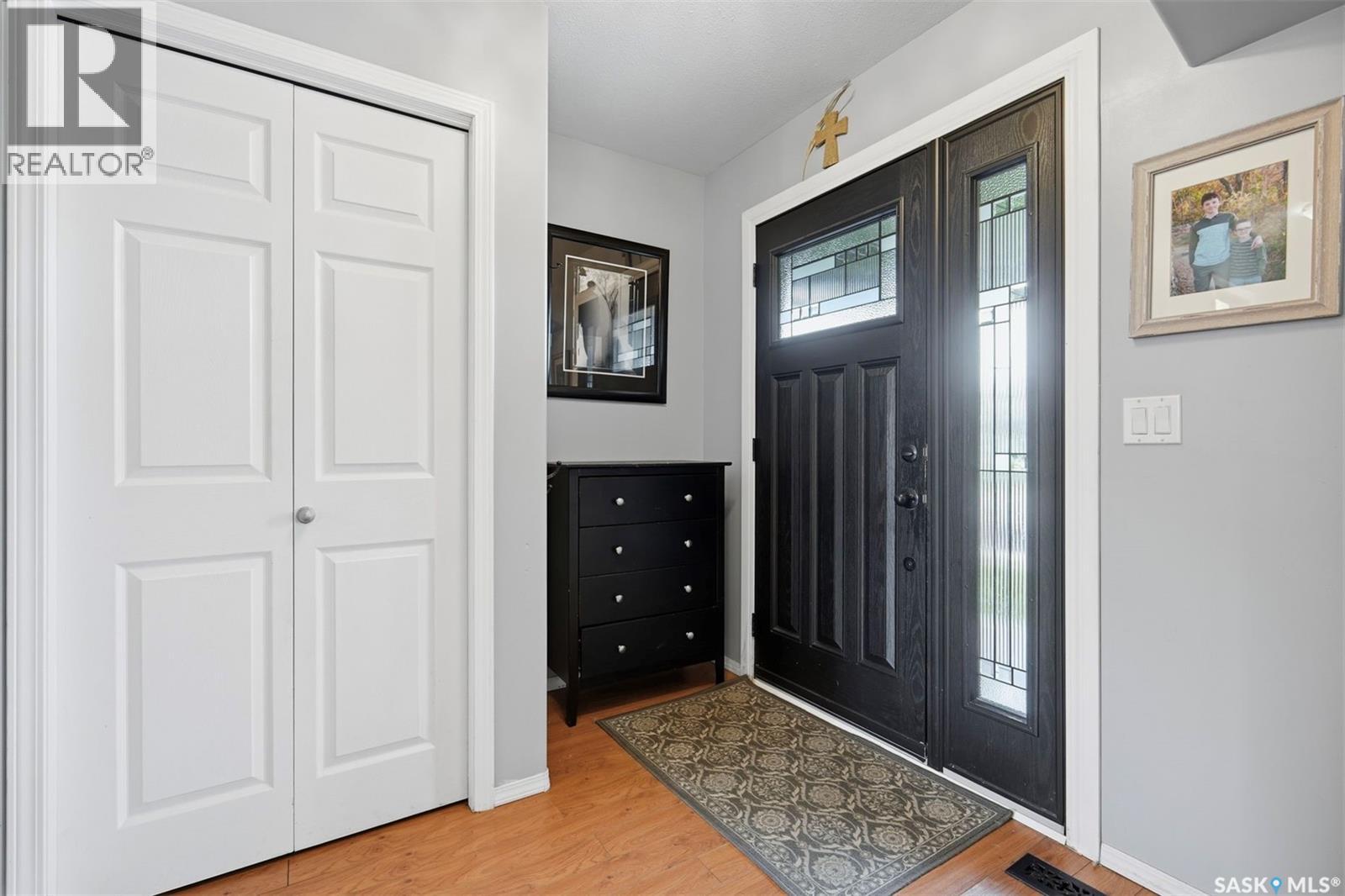 306 Denham COURT - 3