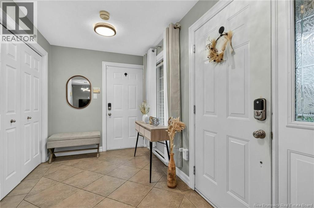242 Doreen Crescent - Image 2