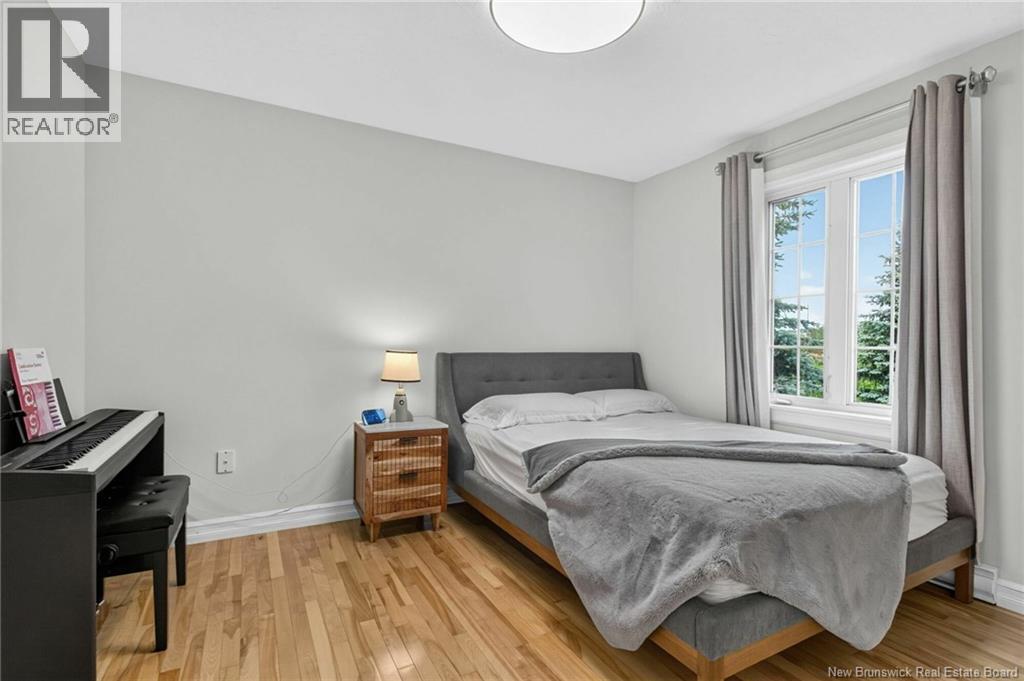242 Doreen Crescent - Image 10