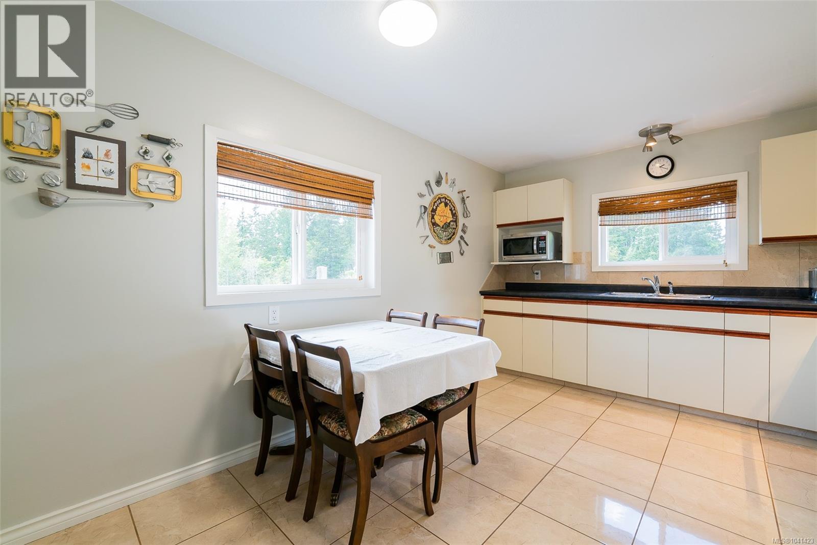 6999 Granville Rd - 13