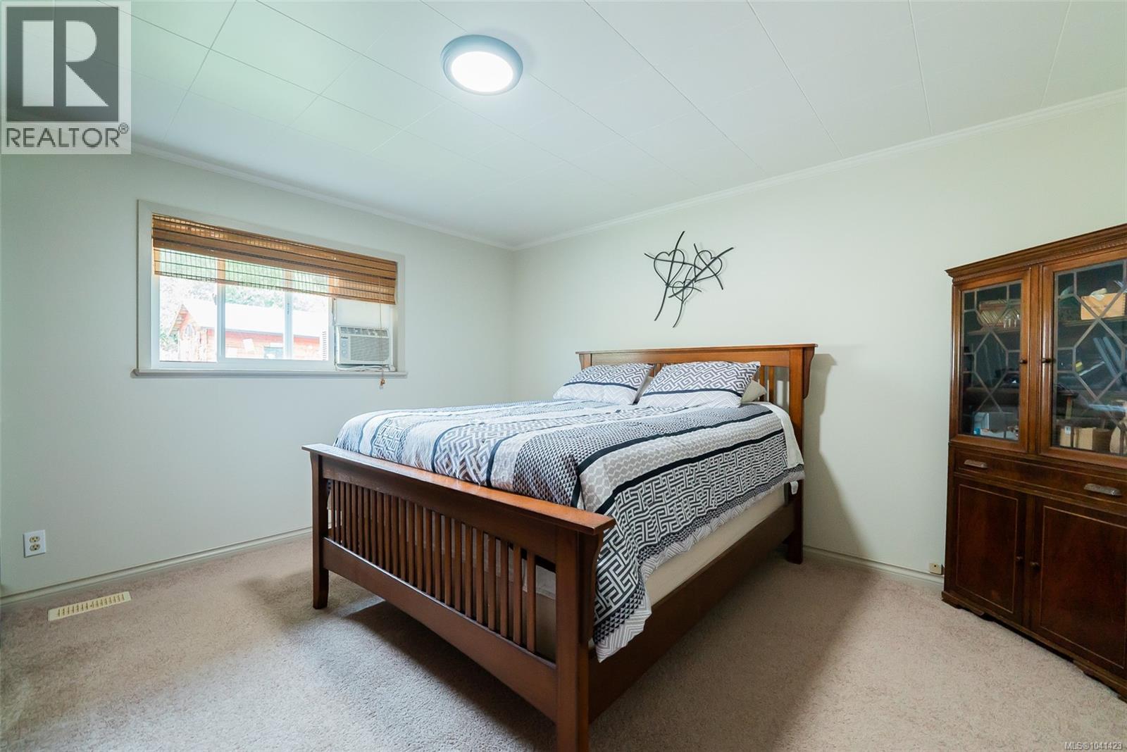 6999 Granville Rd - 17