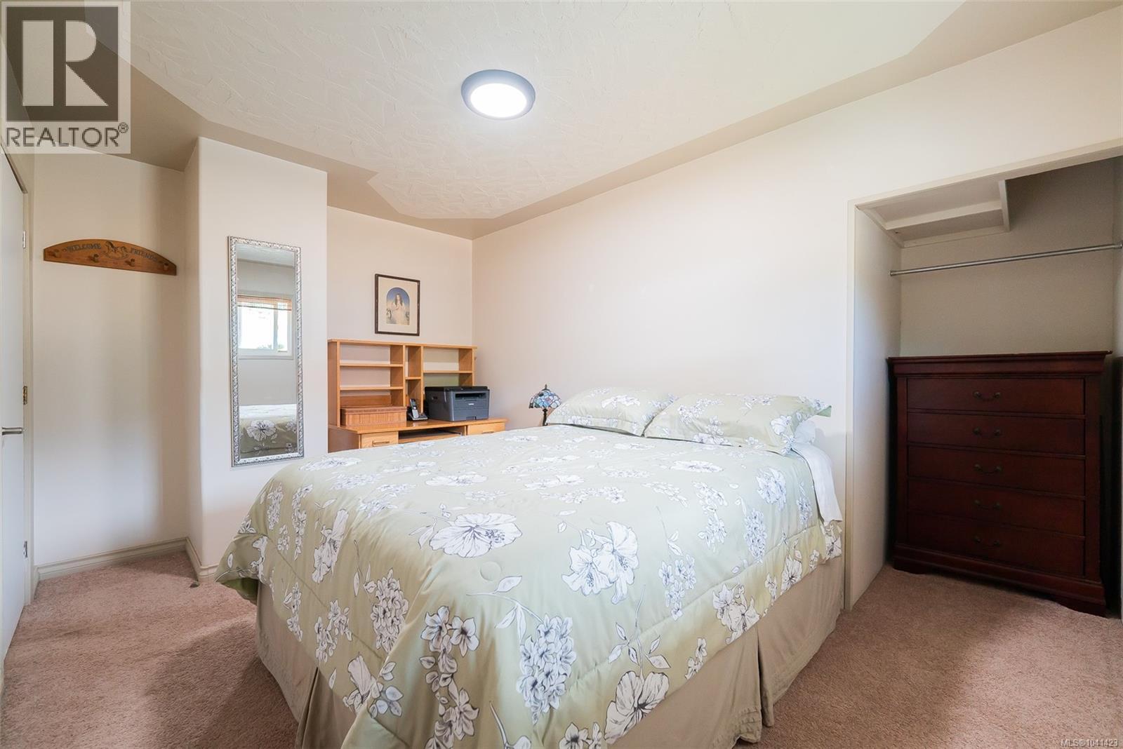 6999 Granville Rd - 15