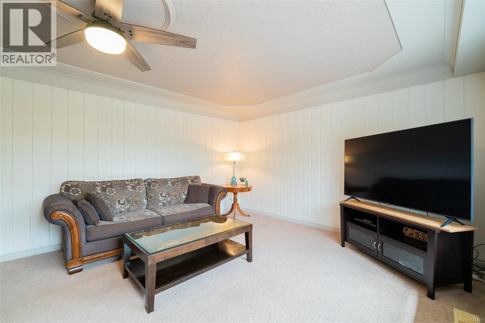 6999 Granville Rd - 7