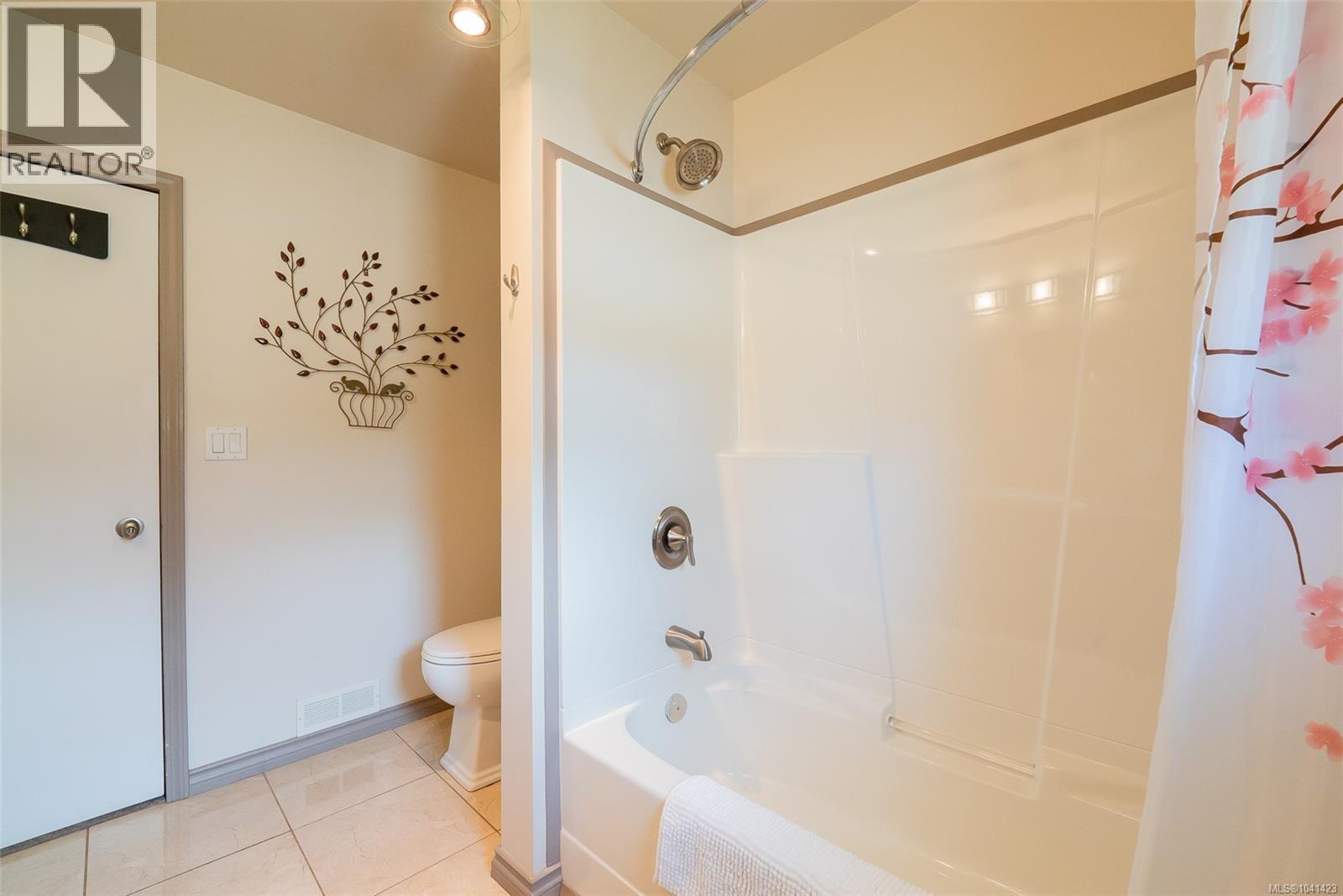 6999 Granville Rd - 21
