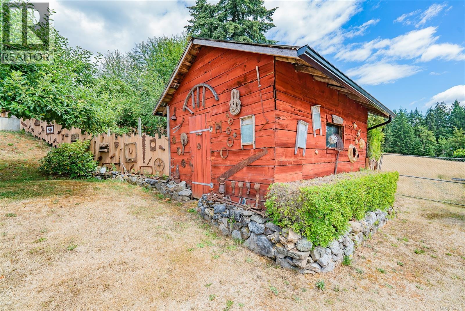 6999 Granville Rd - 47