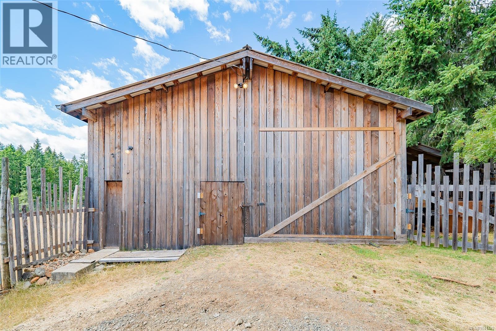 6999 Granville Rd - 42