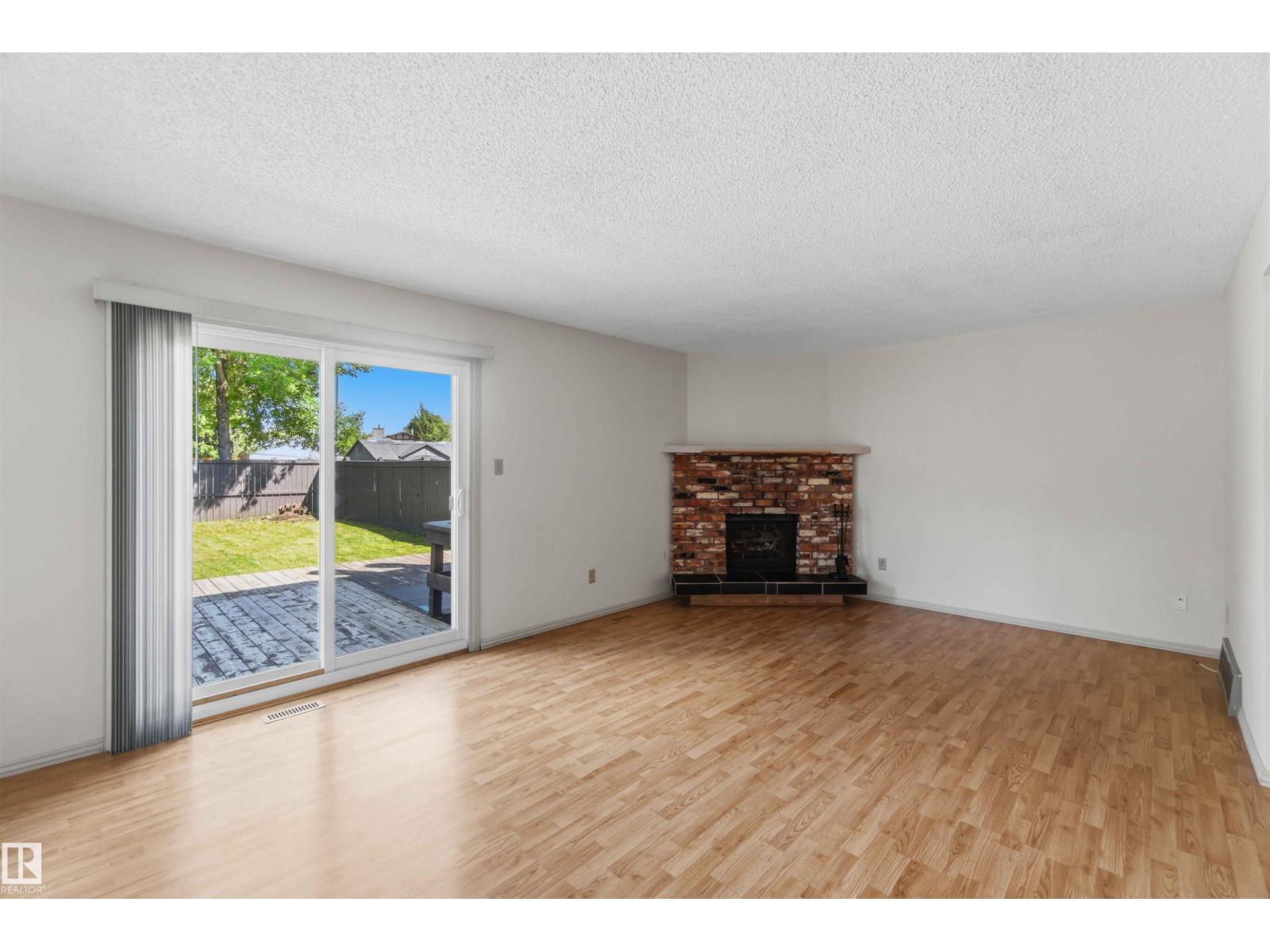 2716 136A AV NW — photo 8