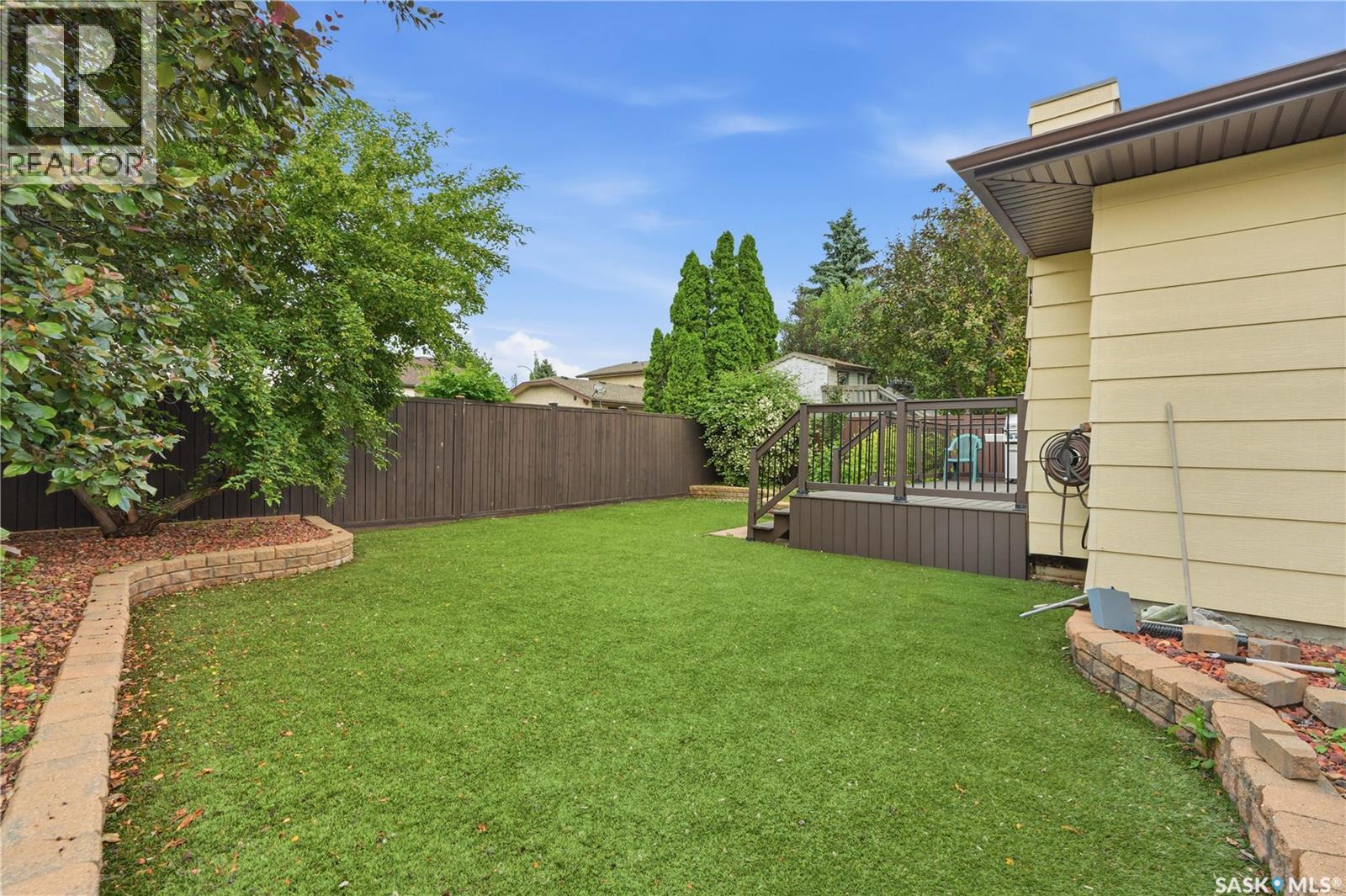 523 Spencer CRESCENT - 35