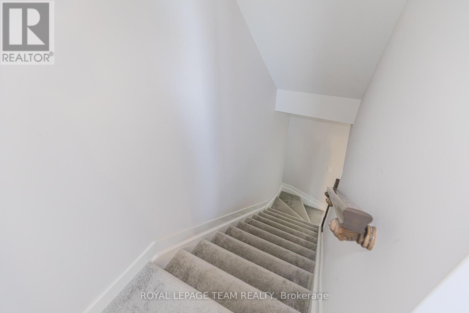 4 Bed, 3 Bath House for Rent in Ottawa – 742 KINSTEAD PVT PRIVATE, Ottawa – MLS# X13519916 - Image 16