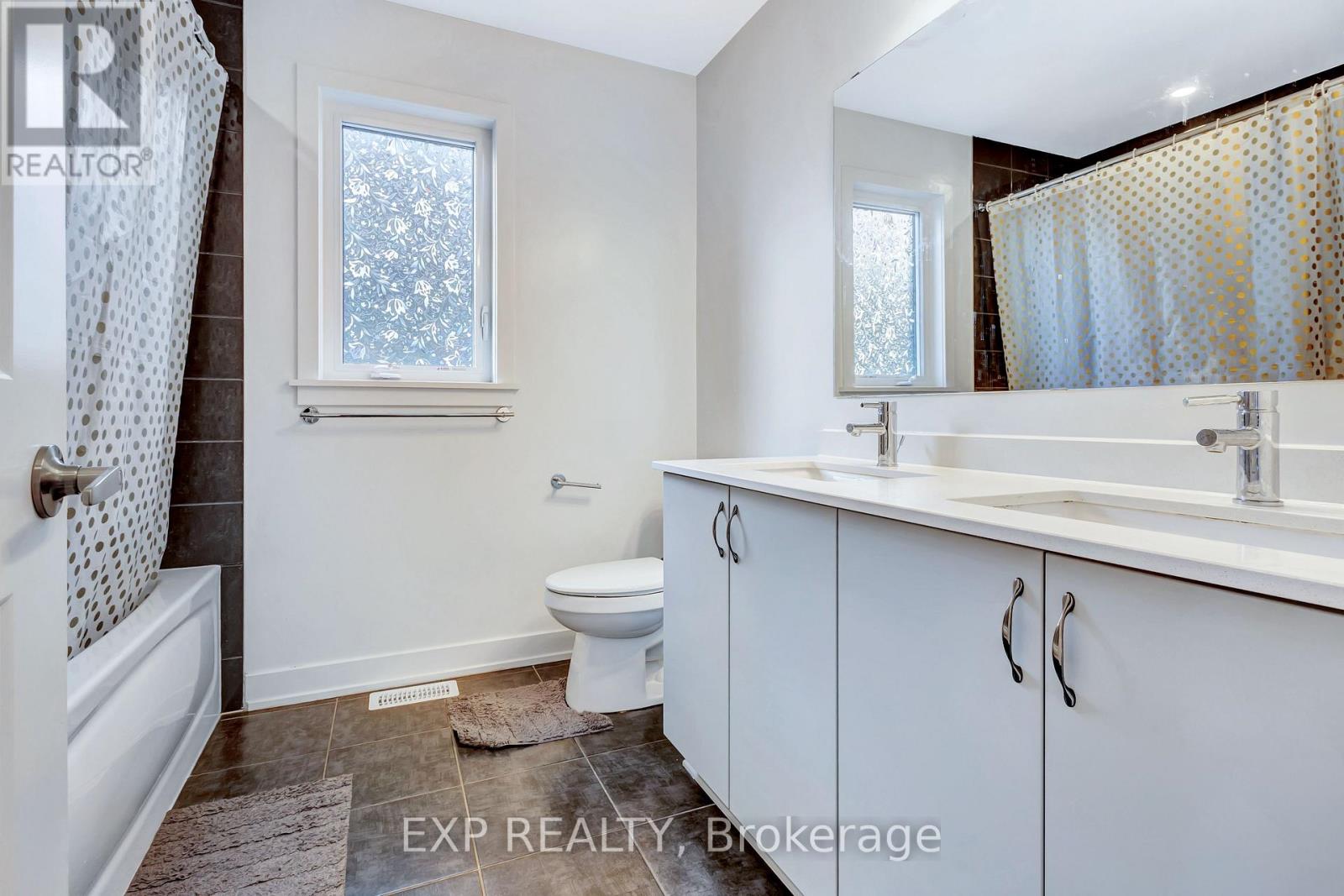 5 Bed, 4 Bath House for Sale in Ottawa – 1007 HYDRANGEA AVENUE, Ottawa – MLS# X13520012 - Image 20