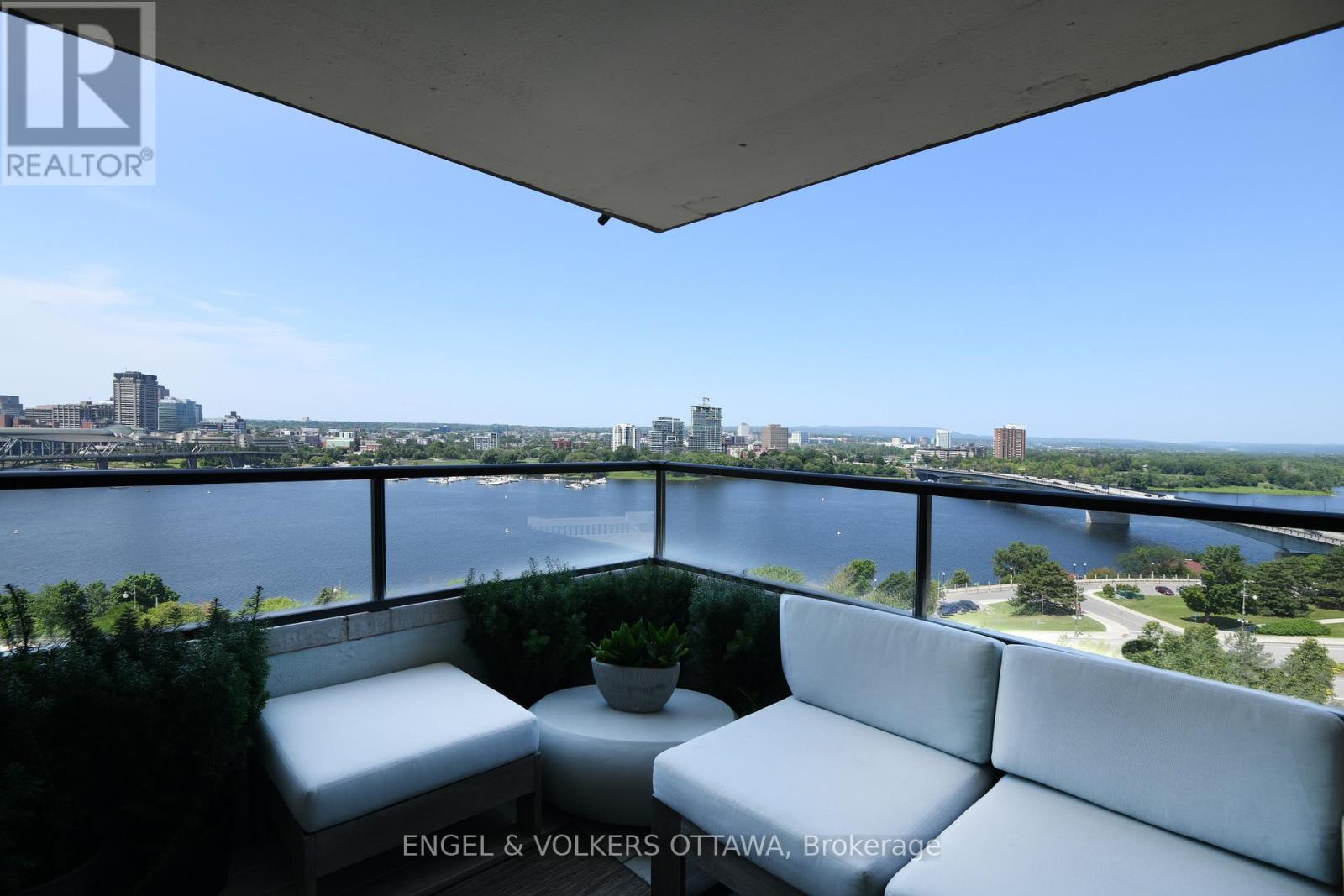 2 Bed, 2 Bath House for Rent in Ottawa – 1102 – 40 BOTELER STREET, Ottawa – MLS# X13520034 - Image 9