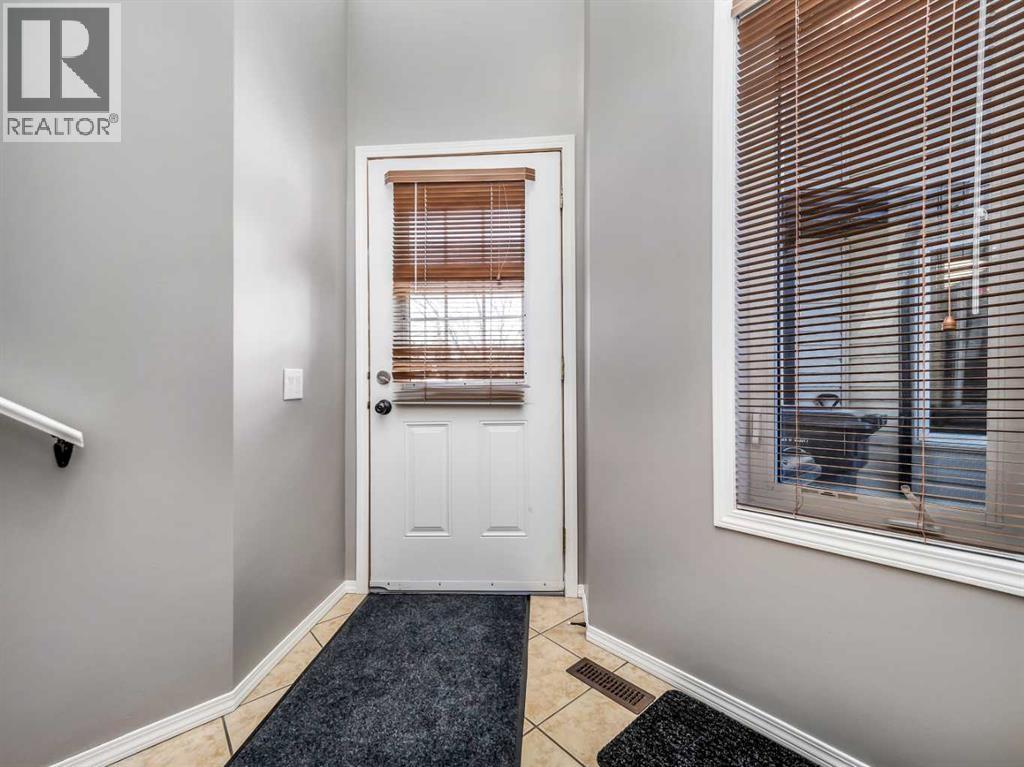 881 Kettles Street - photo 4