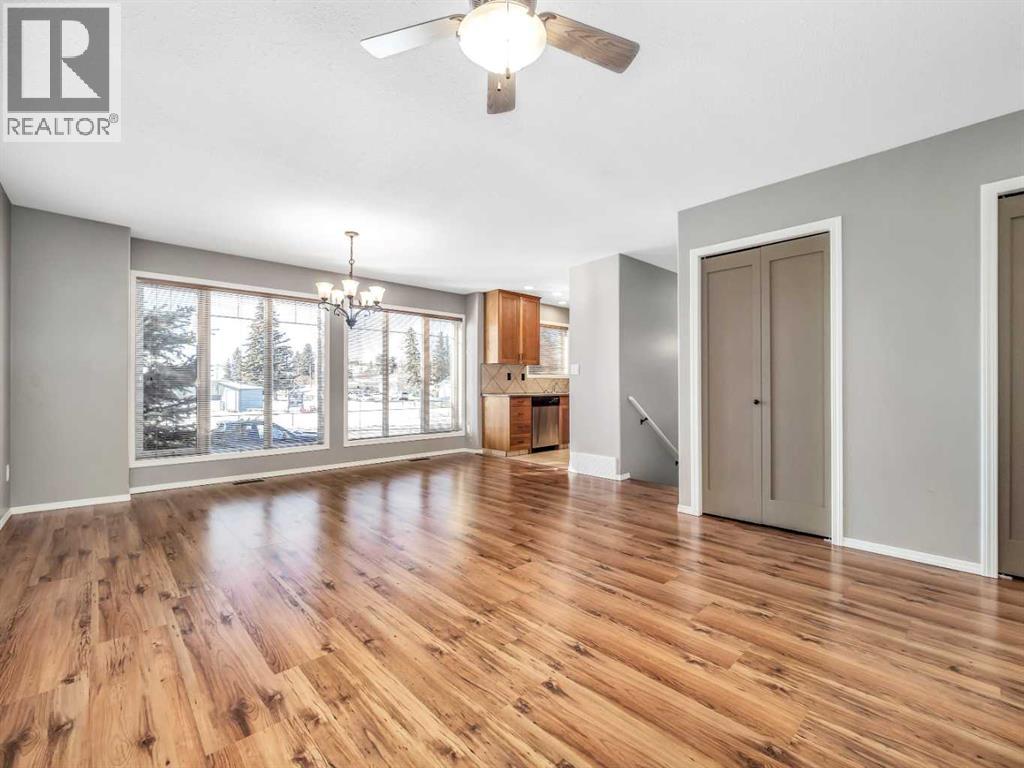 881 Kettles Street — photo 8