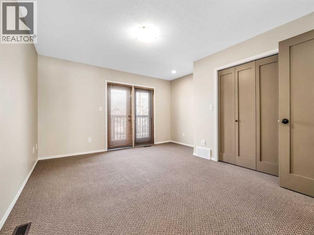 881 Kettles Street — photo 19