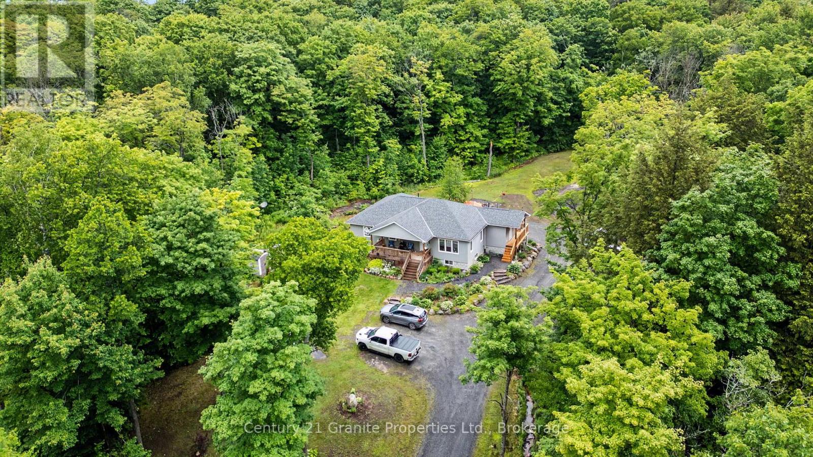 64 LOUCKS ROAD - 7