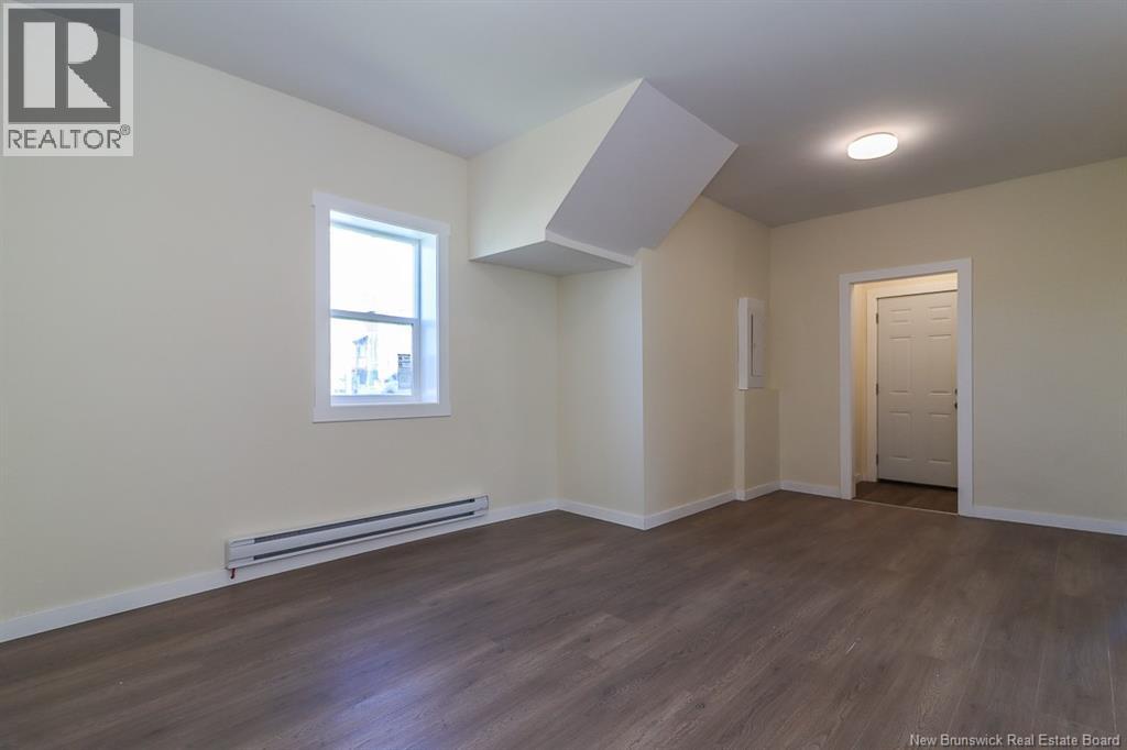 204-206 St. James W Street - Image 23