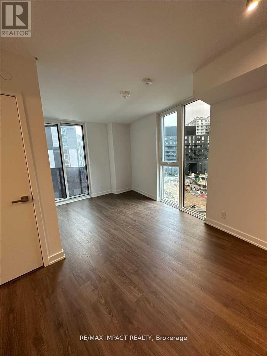 #509 30 TRETTI WAY - 12