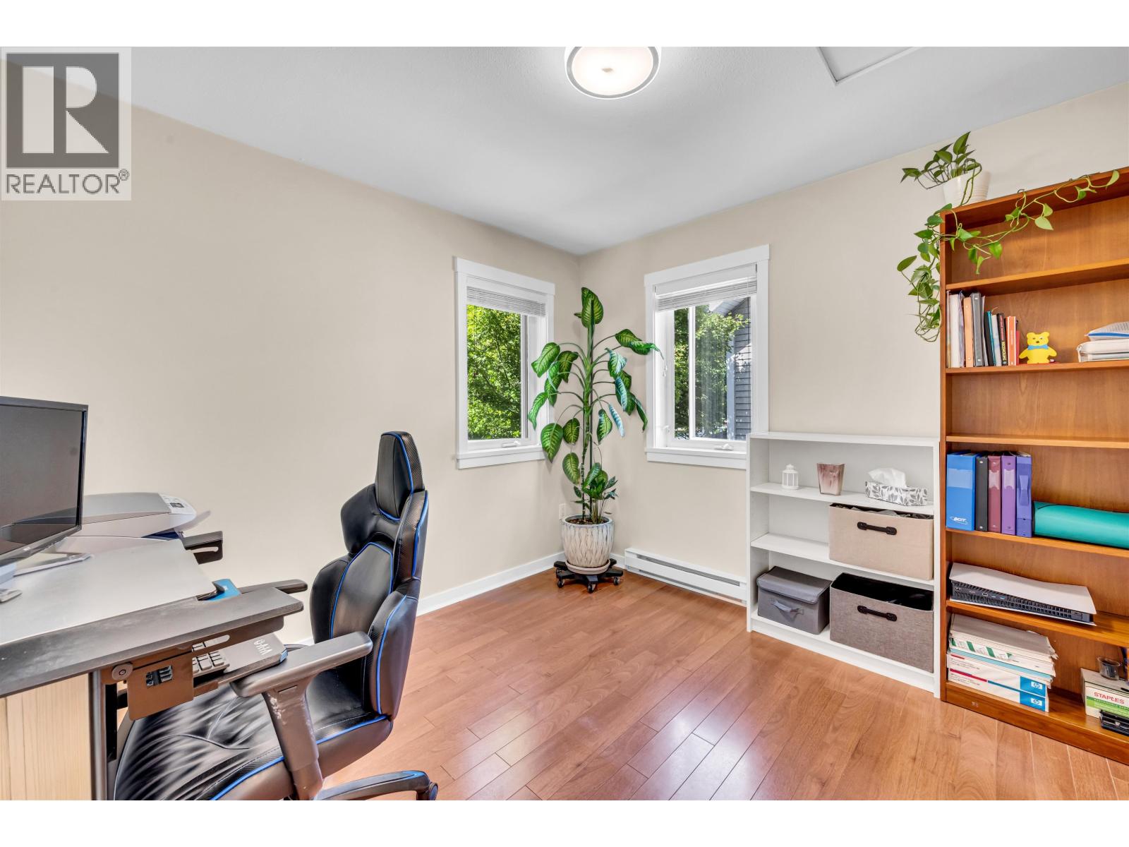 8 7136 18TH AVENUE, Burnaby