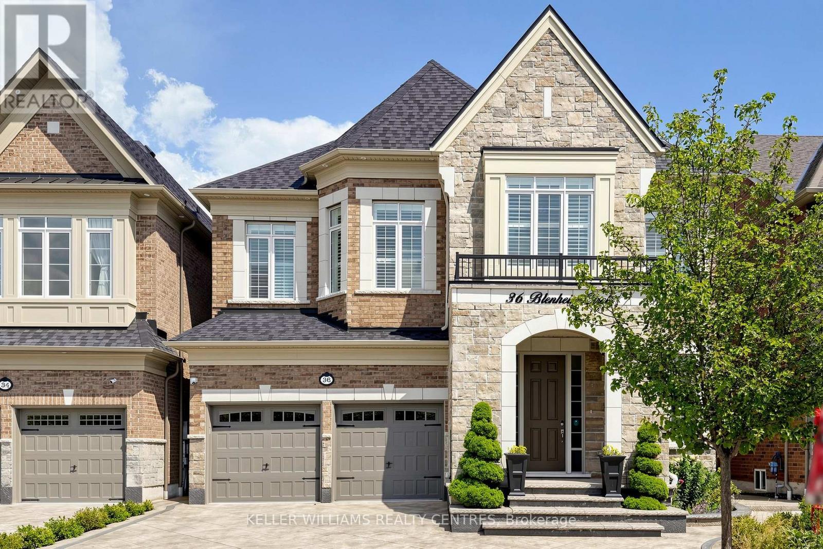 36 BLENHEIM CIRCLE - 3