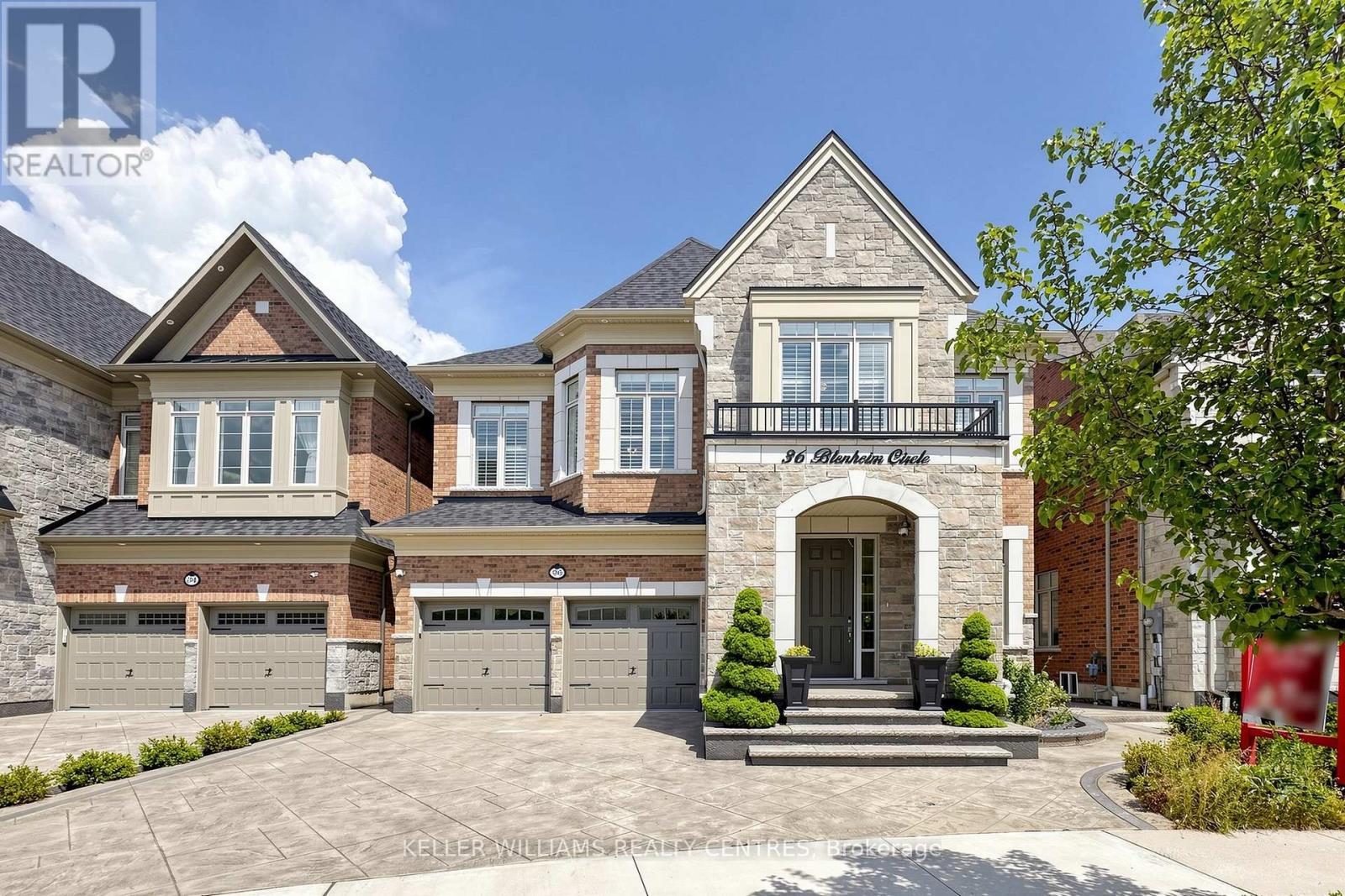 36 BLENHEIM CIRCLE - 4