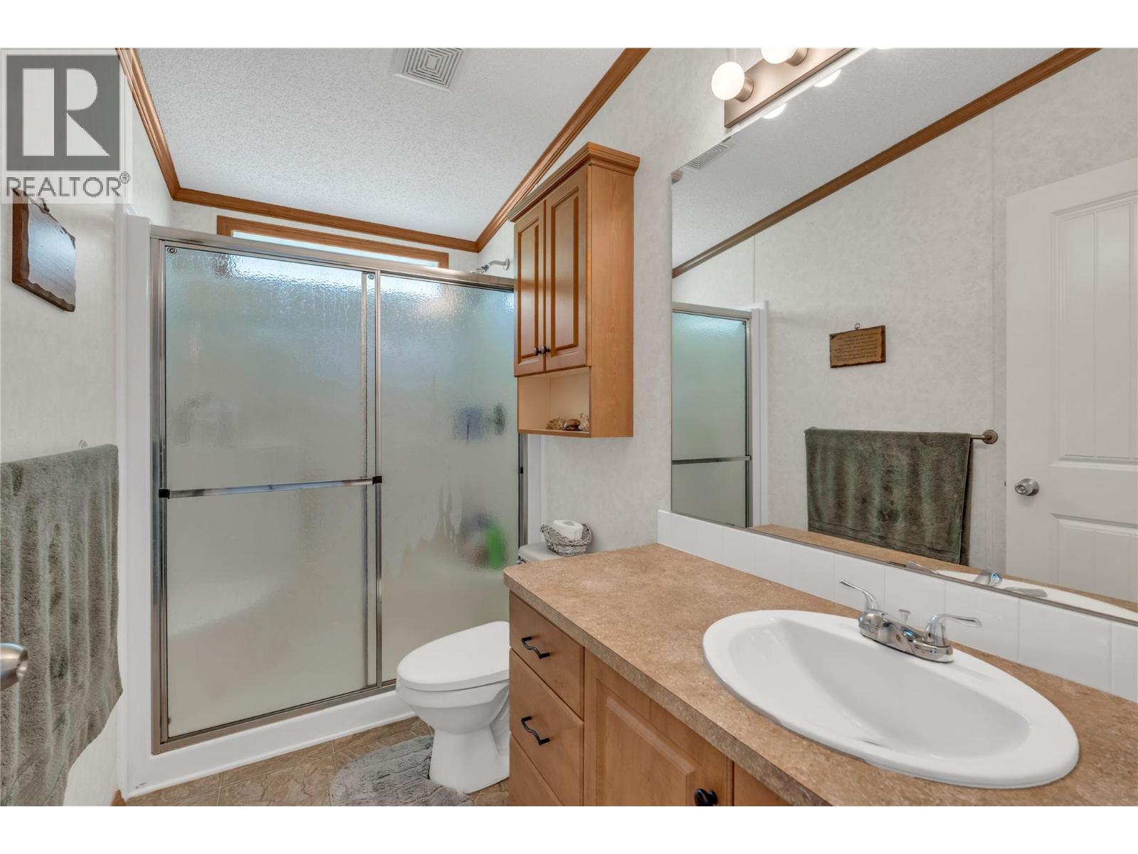 1526 Main Street N - 22
