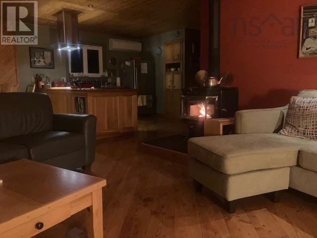 692 Portage Road - 27