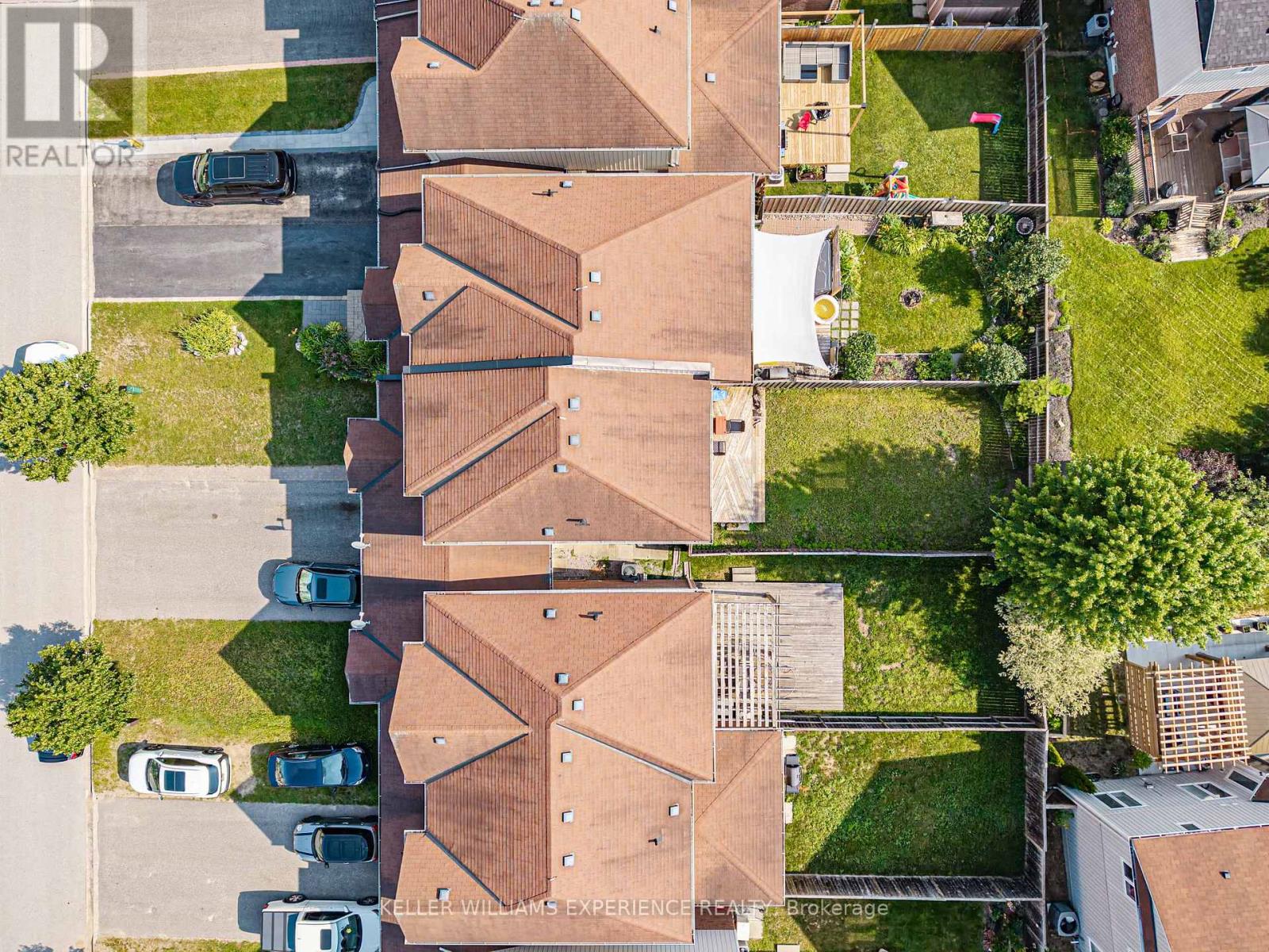 110 COLLIER CRESCENT - 27