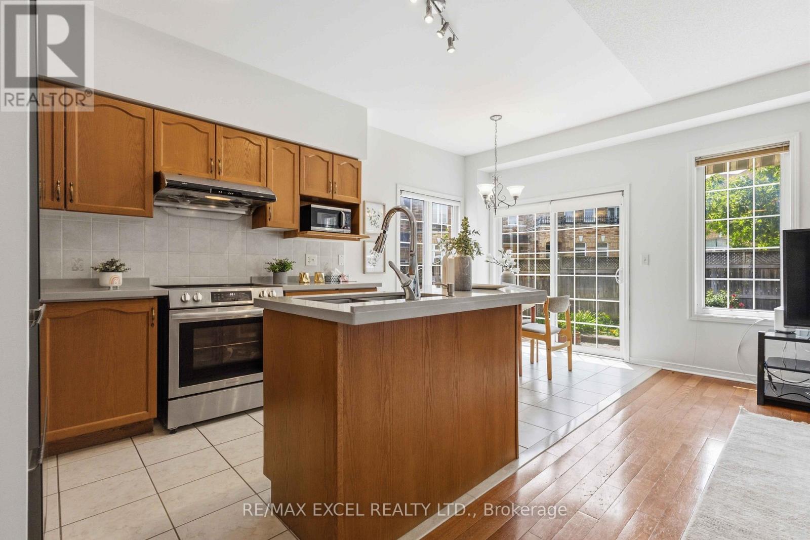 174 ROY RAINEY AVENUE - 12